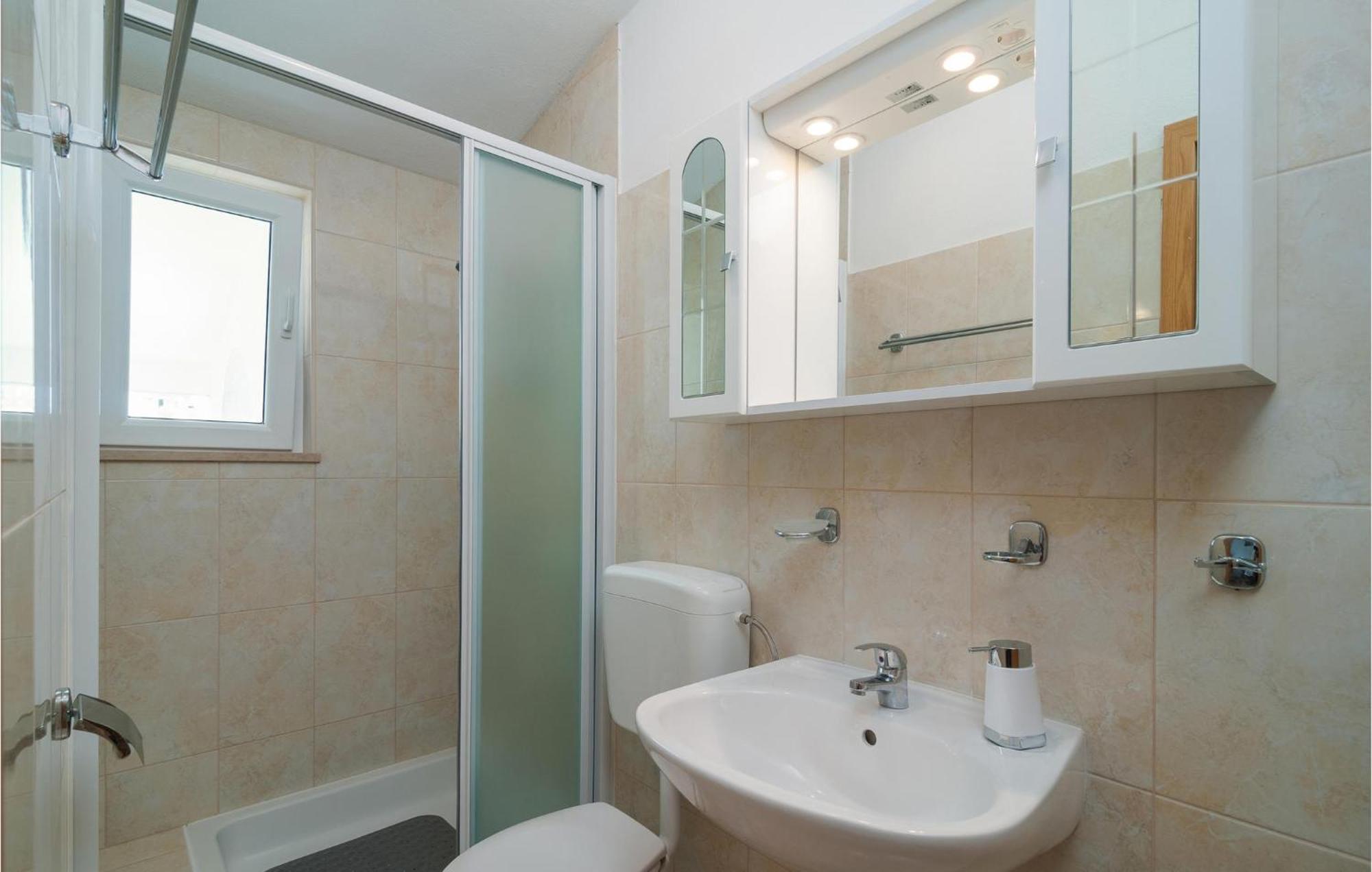 Gorgeous In Supetar-splitska With Wifi Apartment *